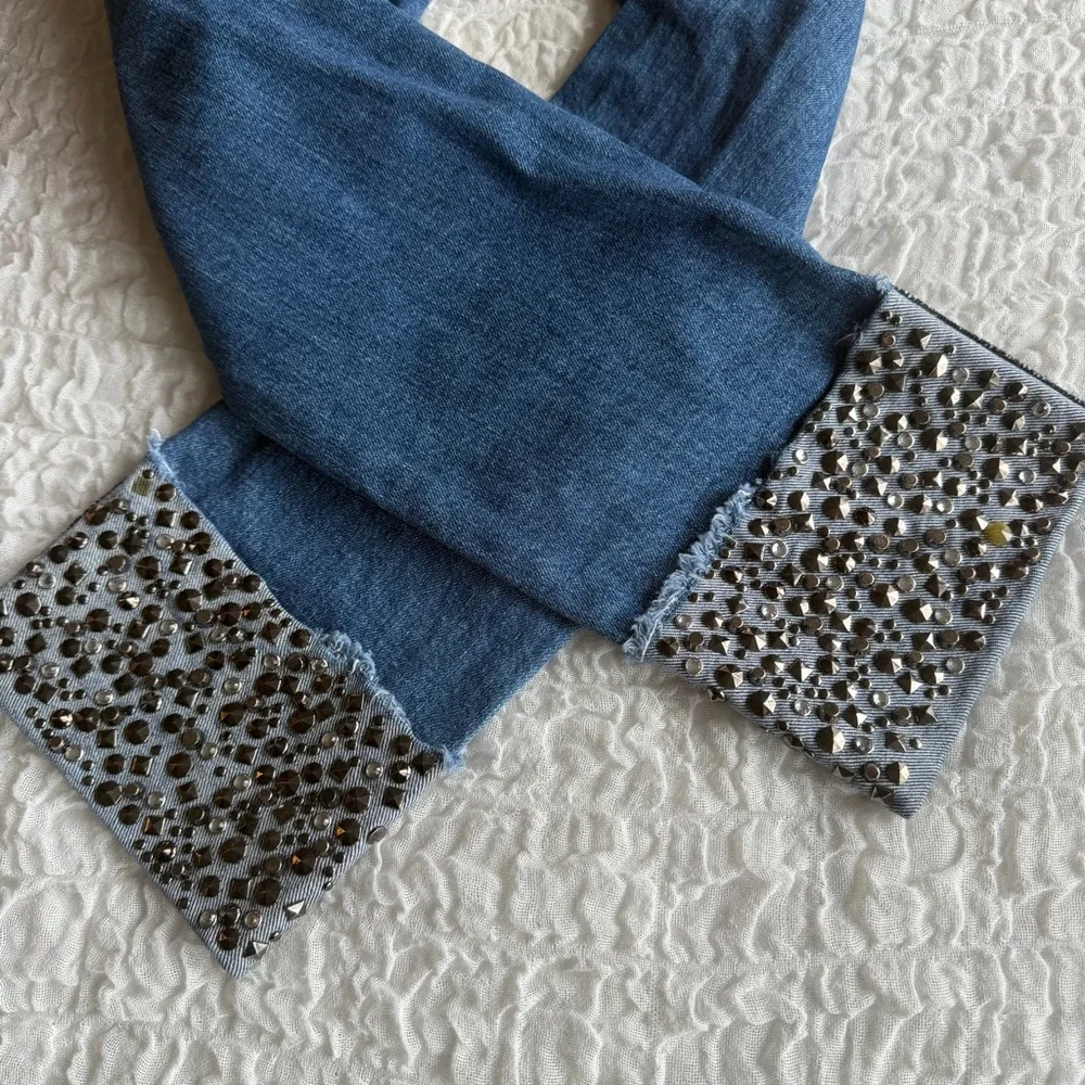 Alice + Olivia High Rise Girlfriend Jeans Studded Cuff Size 27 - Picture 14 of 15